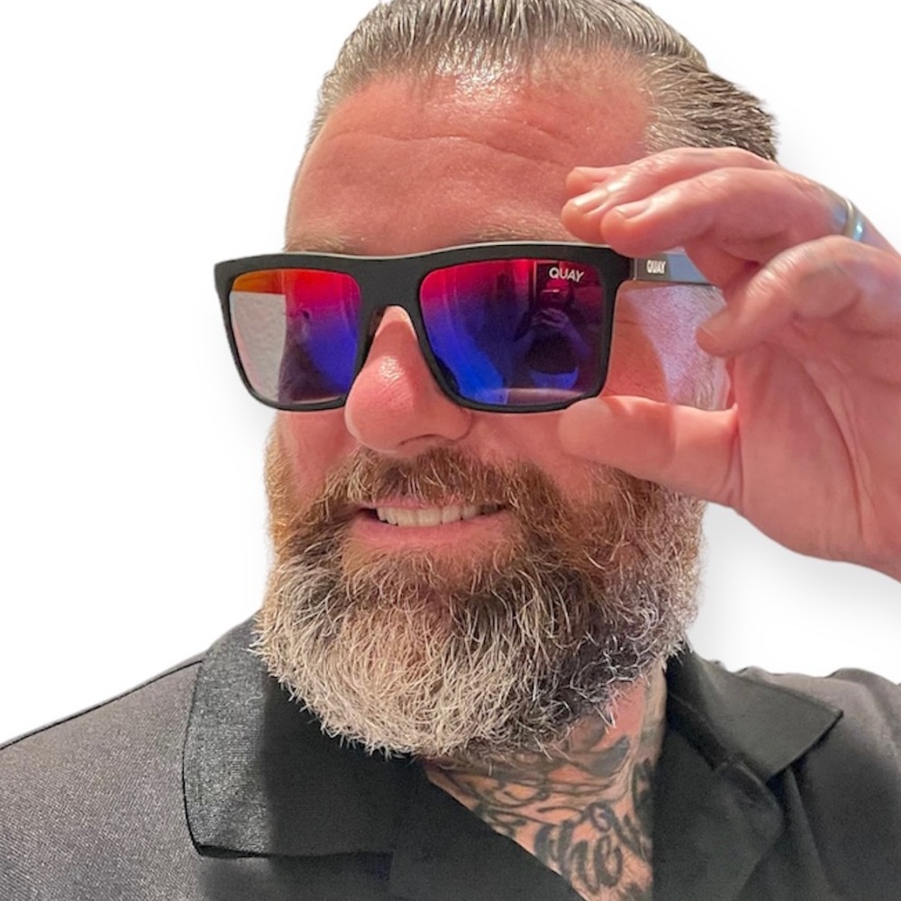 QUAY Let It Run Sunglasses Black Frame Purple Red Yellow Rainbow Lenses Unisex